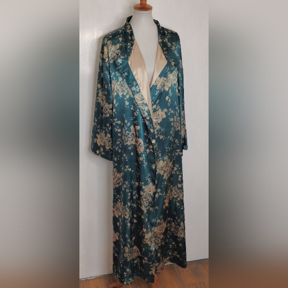 FLORAL TEAL SATIN ROBE - Picture 9 of 11